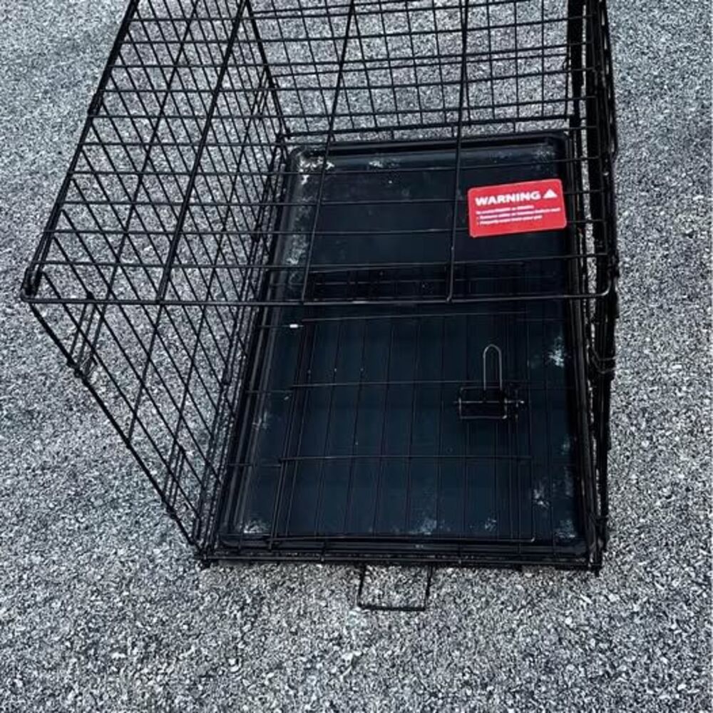 Pet kennel - crate